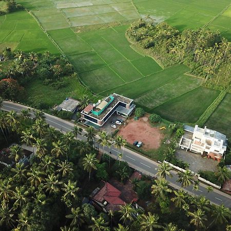 Paddyfield Inn Mananthavady Eksteriør billede